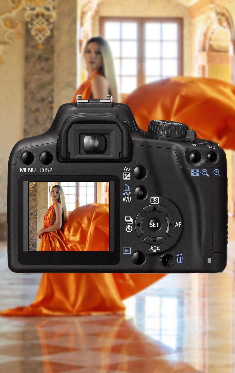 Model Ola befindet sich im Kloster Leubus in Polen und arbeitet während des Fotoshootings mit dem Mazelle Photography Fotostudio® zusammen. Zwischen den historischen Mauern entsteht eine ruhige, konzentrierte Atmosphäre, in der sich die moderne Bildsprache von Mazelle Photography mit der architektonischen Tiefe des Ortes verbindet. Besucher des Klosters erleben das Shooting live mit und erhalten seltene Einblicke in eine professionelle, internationale Fotoproduktion.